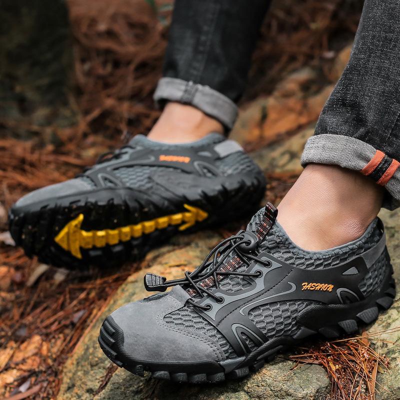 Men s Amphibious Trail Shoes: Outdoor Rock Climbing, River Tracing, Hiking, and Cross-Country Running. 39 зелёный
Men s Amphibious Trail Shoes: Outdoor Rock Climbing, River Tracing, Hiking, and Cross-Country Running. 39 зелёный