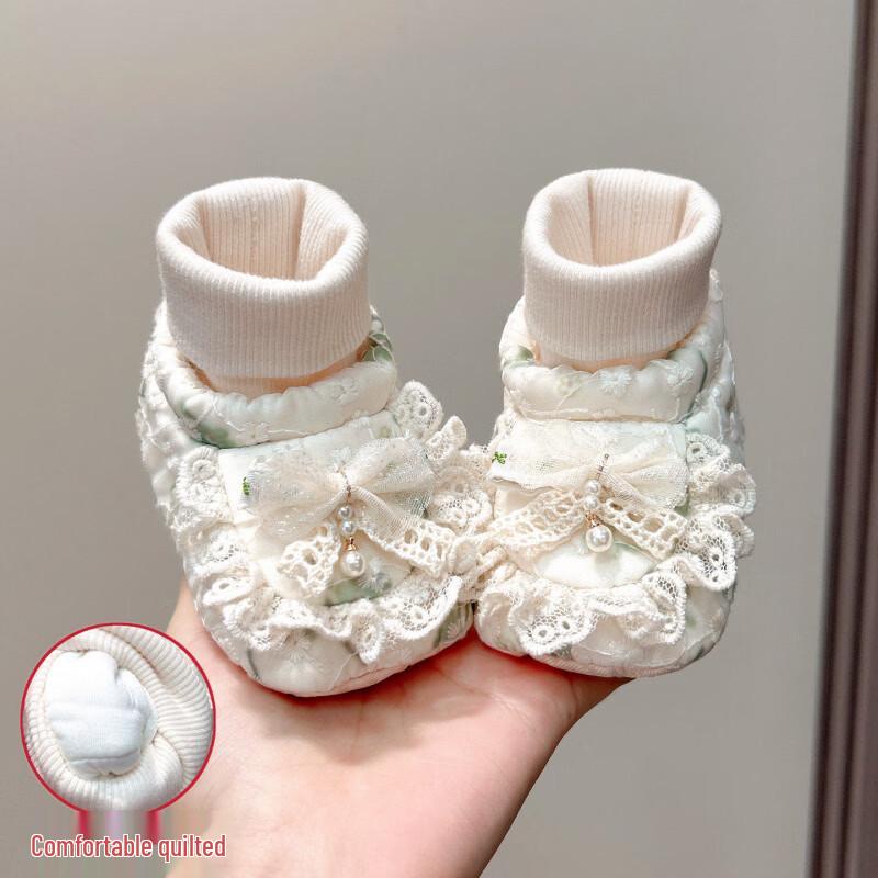 Infant Soft Sole Pre-Walking Shoes & Socks, Velvet Lined, Anti-Slip, for 0-12 Months Winter Wear M Insole 11.5cm, Recommended 5-10 months
Infant Soft Sole Pre-Walking Shoes & Socks, Velvet Lined, Anti-Slip, for 0-12 Months Winter Wear M Insole 11.5cm, Recommended 5-10 months