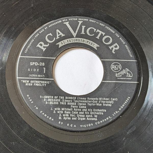 7inch Record PERRY COMO - South Of The Border SPD28 RCA Victor 1957 Canada Pop Used
7inch Record PERRY COMO - South Of The Border SPD28 RCA Victor 1957 Canada Pop Used