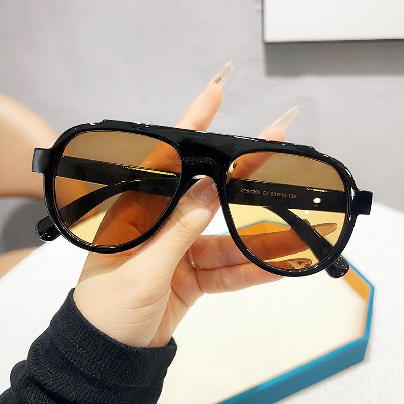 JYL TS Square Glasses Unisex Blue Light Blocking Old Money 97202 A-8341 світло-сірого кольору
JYL TS Square Glasses Unisex Blue Light Blocking Old Money 97202 A-8341 світло-сірого кольору