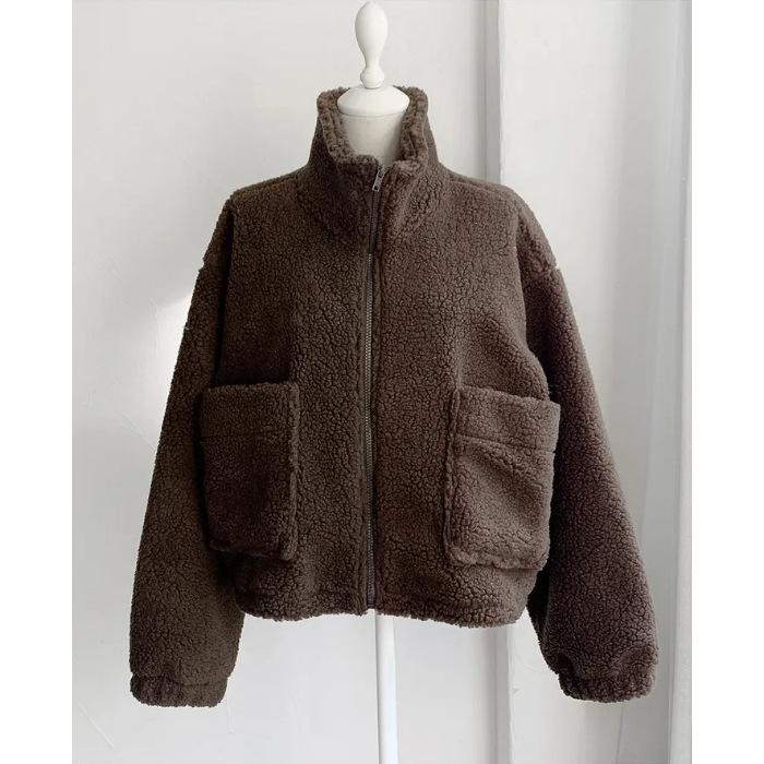 Korean chic autumn and winter new retro semi-turtleneck zipper-style large pocket versatile thickened warm lamb wool coat XXL коричневий
Korean chic autumn and winter new retro semi-turtleneck zipper-style large pocket versatile thickened warm lamb wool coat XXL коричневий