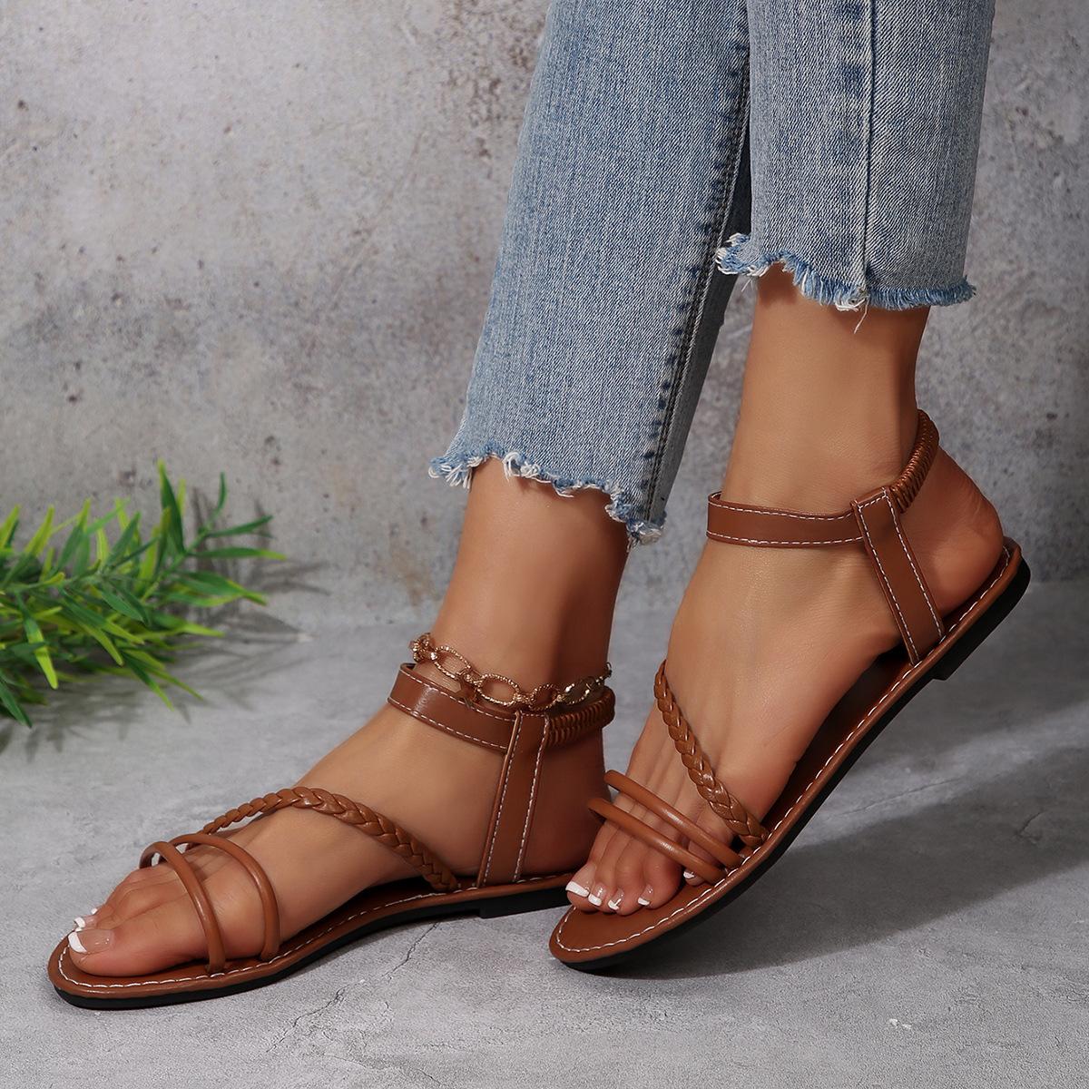 Large size elastic band flat-soled sandals for women 2025 summer new woven open-toe casual sandals for women 43 коричневий
Large size elastic band flat-soled sandals for women 2025 summer new woven open-toe casual sandals for women 43 коричневий
