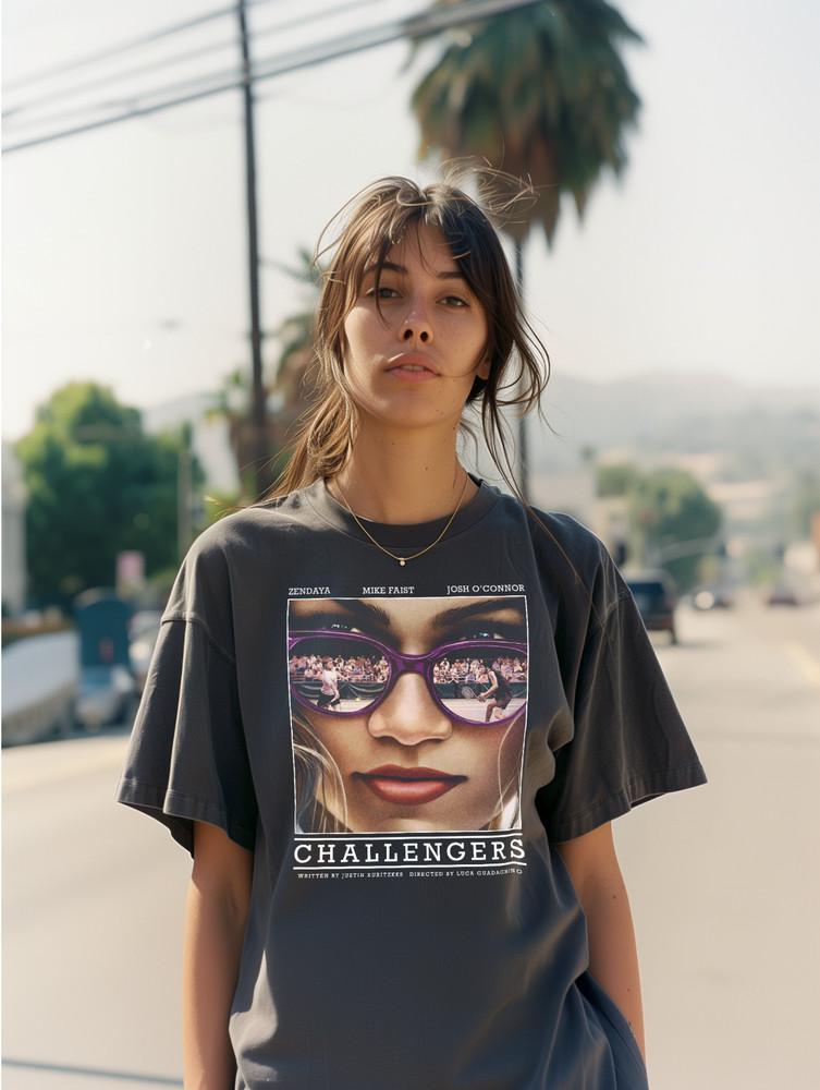Challengers Movie TShirt Zendaya and Luca Guadagnino#039;s Tennis Drama Unisex T-Shirt L
Challengers Movie TShirt Zendaya and Luca Guadagnino#039;s Tennis Drama Unisex T-Shirt L