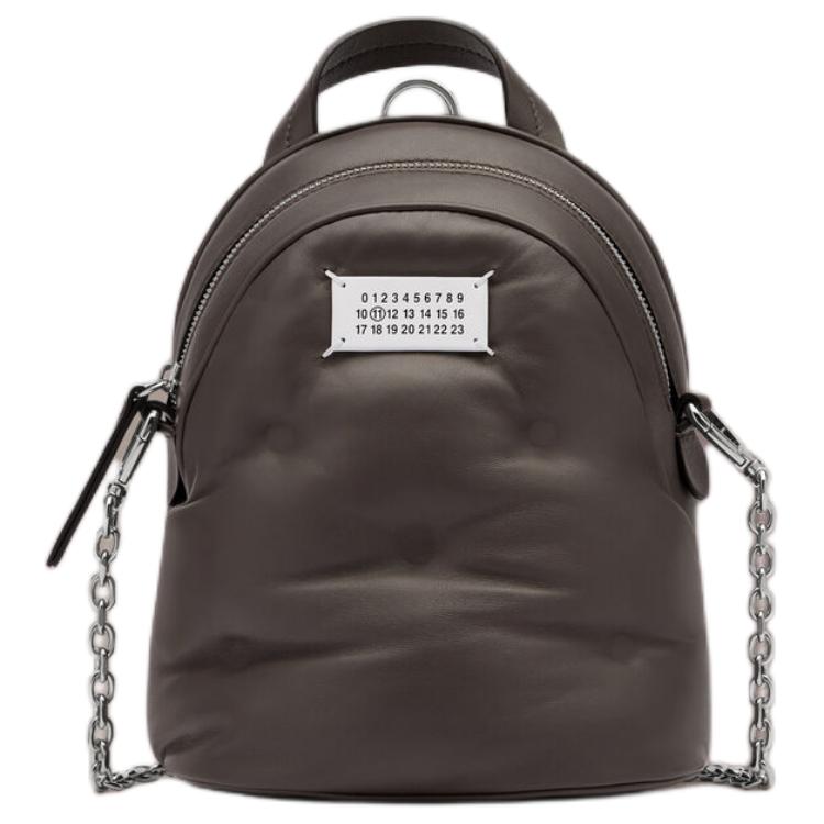 Maison Margiela Glam Slam Polished Metal Zipper Closure Full Grain Nappa Leather Crossbody Shoulder Bag Women Bags Gray S56WA0014P4300T2152 Basic Set (Bag+Dust Bag)
Maison Margiela Glam Slam Polished Metal Zipper Closure Full Grain Nappa Leather Crossbody Shoulder Bag Women Bags Gray S56WA0014P4300T2152 Basic Set (Bag+Dust Bag)