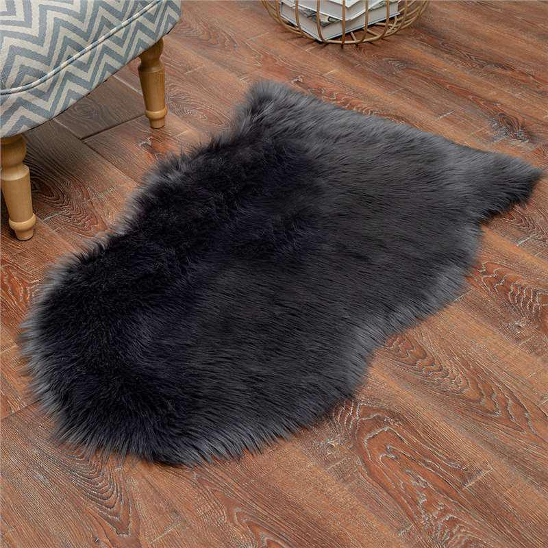 Nordic Style Plush Wool-Like Carpet: Long Pile Sofa Cushion & Living Room Bedroom Mat 40x60cm 1P
Nordic Style Plush Wool-Like Carpet: Long Pile Sofa Cushion & Living Room Bedroom Mat 40x60cm 1P