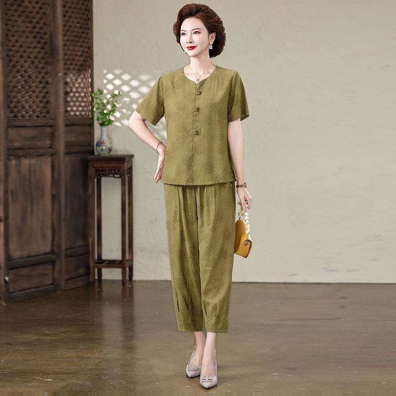 2026 Stylish Cotton Linen Summer T-Shirt Set for Middle-Aged Women 4XL (130-145 lbs)
2026 Stylish Cotton Linen Summer T-Shirt Set for Middle-Aged Women 4XL (130-145 lbs)