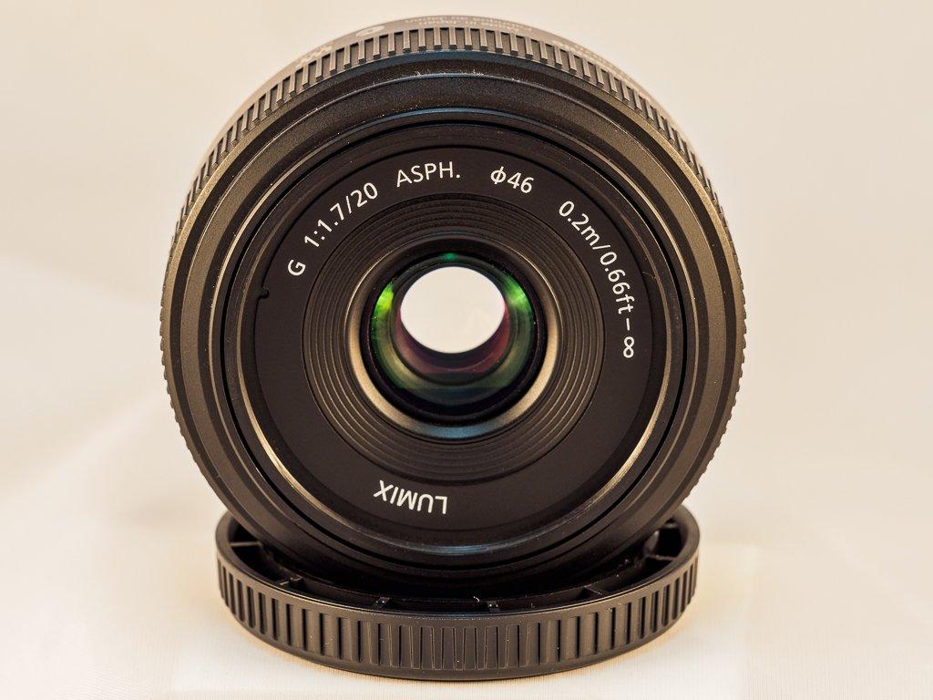 Panasonic Single Focus Wide Angle Pancake Lens for Micro Four Thirds Lumix G 20mm/F1.7 ASPH. H-H020
Panasonic Single Focus Wide Angle Pancake Lens for Micro Four Thirds Lumix G 20mm/F1.7 ASPH. H-H020