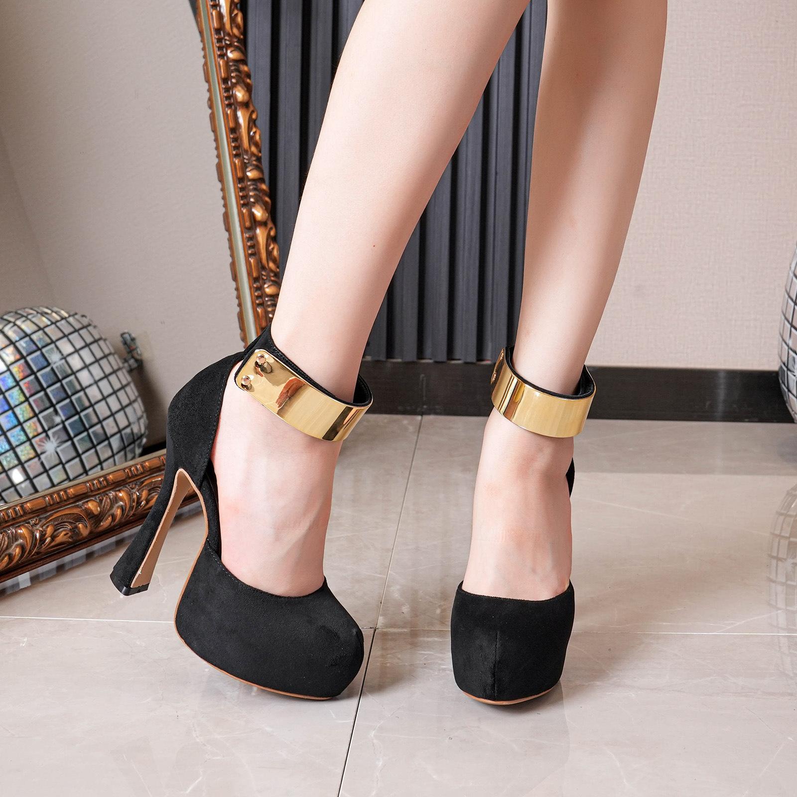 Clothing top women s fashion 16cm hate sky high women s shoes sexy black waterproof table with high heels 35 чорний
Clothing top women s fashion 16cm hate sky high women s shoes sexy black waterproof table with high heels 35 чорний