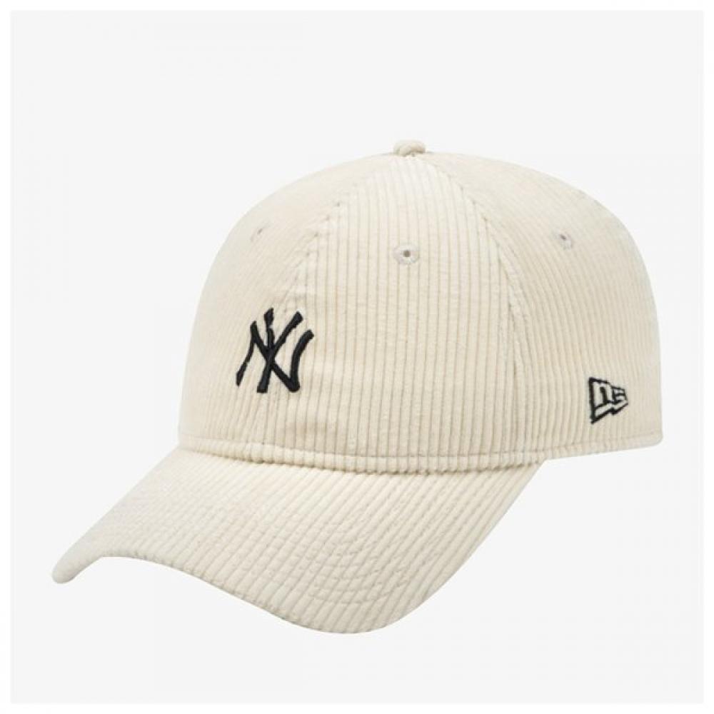 New Era Mlb Corduroy New York Yankees Unstructured Ball Cap 12866391 12866391/OSFM
New Era Mlb Corduroy New York Yankees Unstructured Ball Cap 12866391 12866391/OSFM