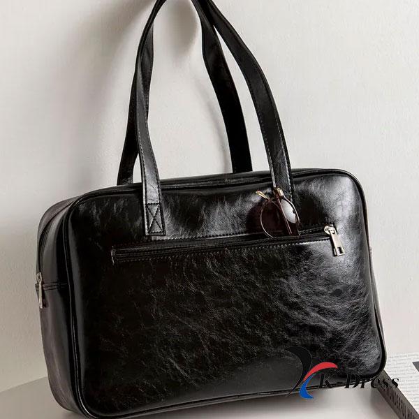 Велика квадратна ретро сумка на плече для зберігання (3 кольори) 37x26x12cm чорний
Велика квадратна ретро сумка на плече для зберігання (3 кольори) 37x26x12cm чорний