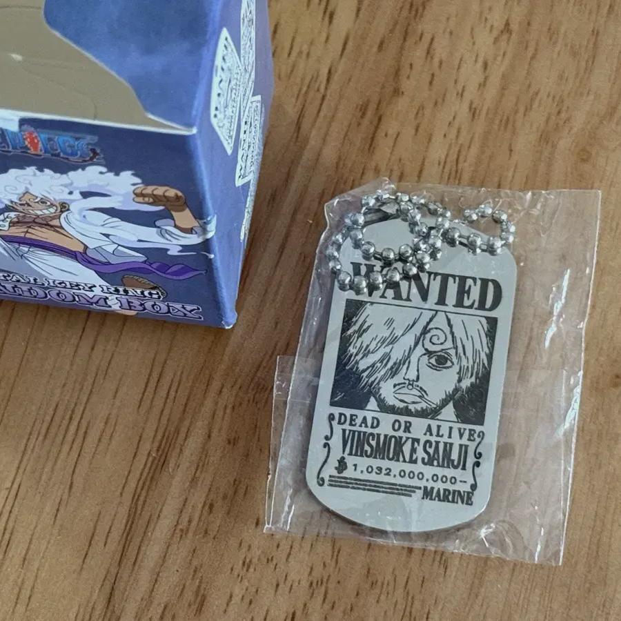 One Piece 25th Anniversary Popup Store Metal Keyring Sanji
One Piece 25th Anniversary Popup Store Metal Keyring Sanji