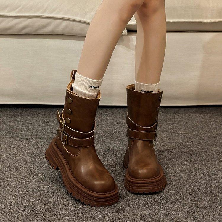 Leather British Martin boots women s 2025 new autumn and winter cotton shoes retro two-wear medium boots thick-soled black short boots 35
Leather British Martin boots women s 2025 new autumn and winter cotton shoes retro two-wear medium boots thick-soled black short boots 35