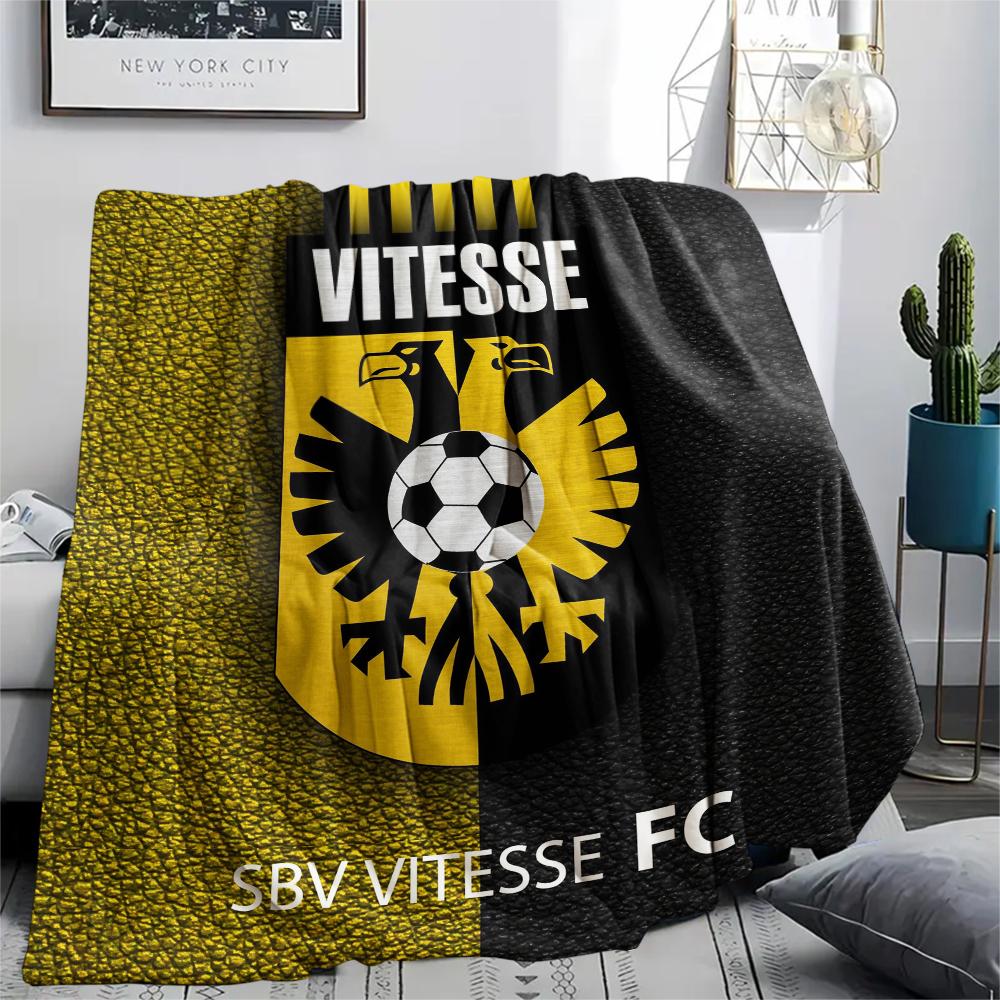 SBV Vitesse pattern Flannel Blanket, High quality Comfortable for All Seasons, Home Decor, Warmth and Comfort, Perfect for Gifts. 80cm x 120cm
SBV Vitesse pattern Flannel Blanket, High quality Comfortable for All Seasons, Home Decor, Warmth and Comfort, Perfect for Gifts. 80cm x 120cm