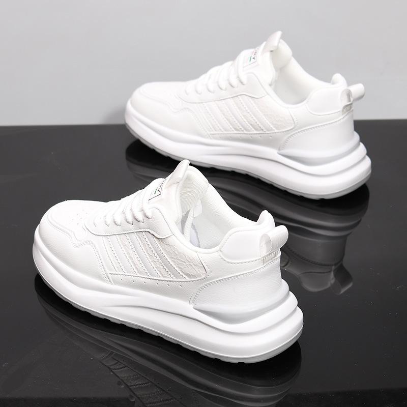 The new spring model is comfortable and breathable, sports and leisure thick sole increases height1 39
The new spring model is comfortable and breathable, sports and leisure thick sole increases height1 39