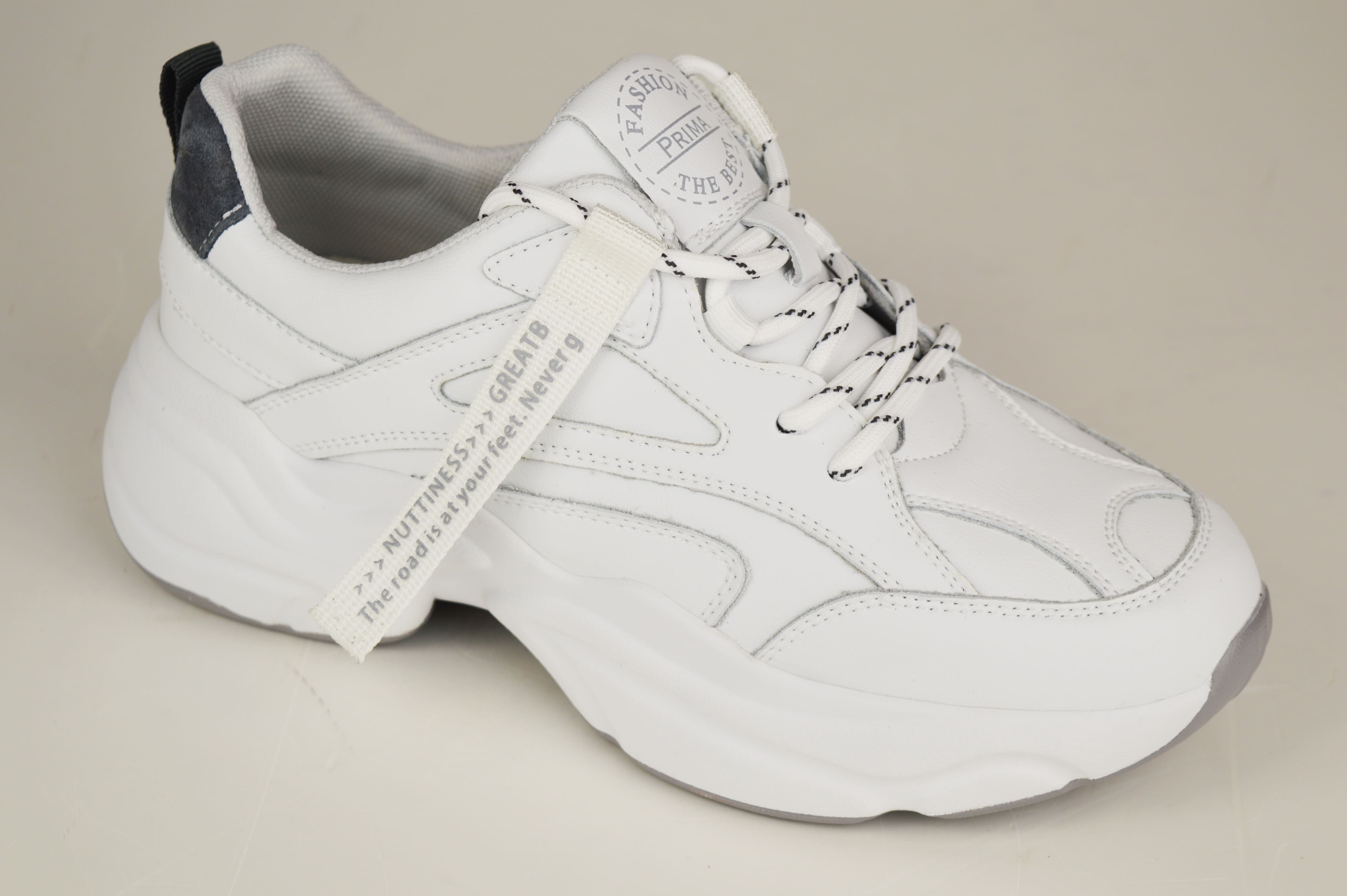 Кросівки білі Prima d Arte 2516 36 40 білий
Кросівки білі Prima d Arte 2516 36 40 білий