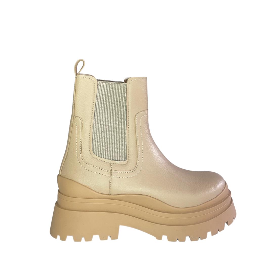 Женские зимние сапоги на низком каблуке 39
Женские зимние сапоги на низком каблуке 39