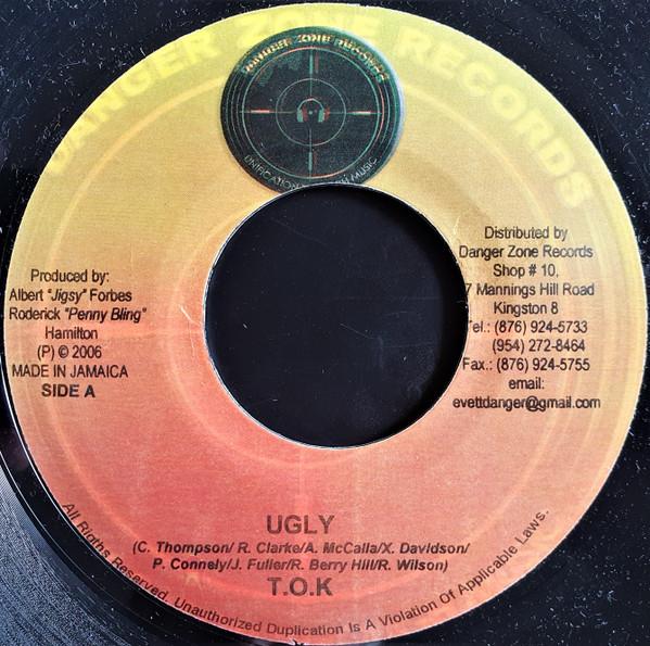 7inch Record T.O.K. / GENERAL B - Ugly / Wine Up U Body NONE Danger Zone Rec 2006 Jamaica Reggae, Ska & Dub Used
7inch Record T.O.K. / GENERAL B - Ugly / Wine Up U Body NONE Danger Zone Rec 2006 Jamaica Reggae, Ska & Dub Used