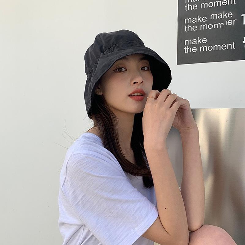 RICYGVM Outdoor Quick Drying Waterproof Basin Hat For Women Summer Sun Hats Lightweight Japanese Girls Drawstring Fisherman Cap one size чорний
RICYGVM Outdoor Quick Drying Waterproof Basin Hat For Women Summer Sun Hats Lightweight Japanese Girls Drawstring Fisherman Cap one size чорний