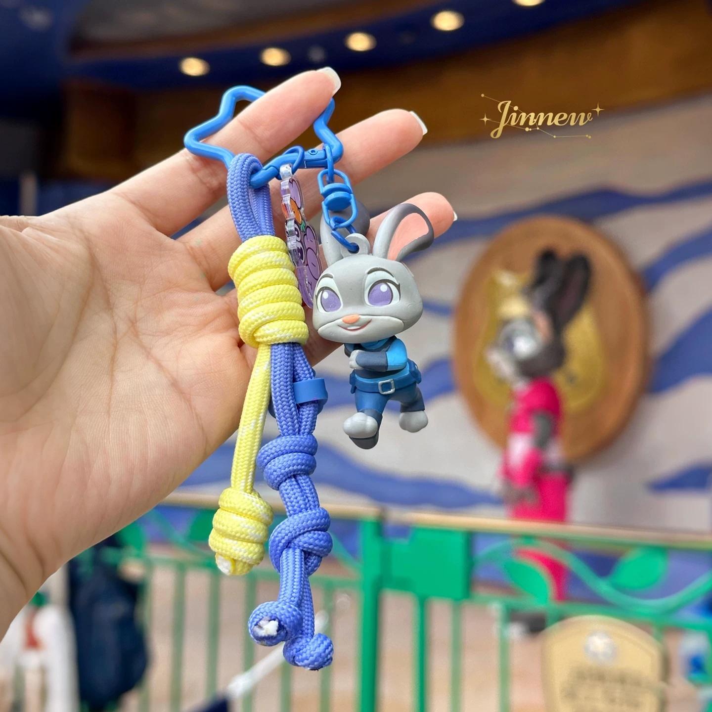 Disney Zootopia Bunny Police Officer Judy Nick Keychain Anime Movie Character Collectible Backpack Pendant Gift
Disney Zootopia Bunny Police Officer Judy Nick Keychain Anime Movie Character Collectible Backpack Pendant Gift