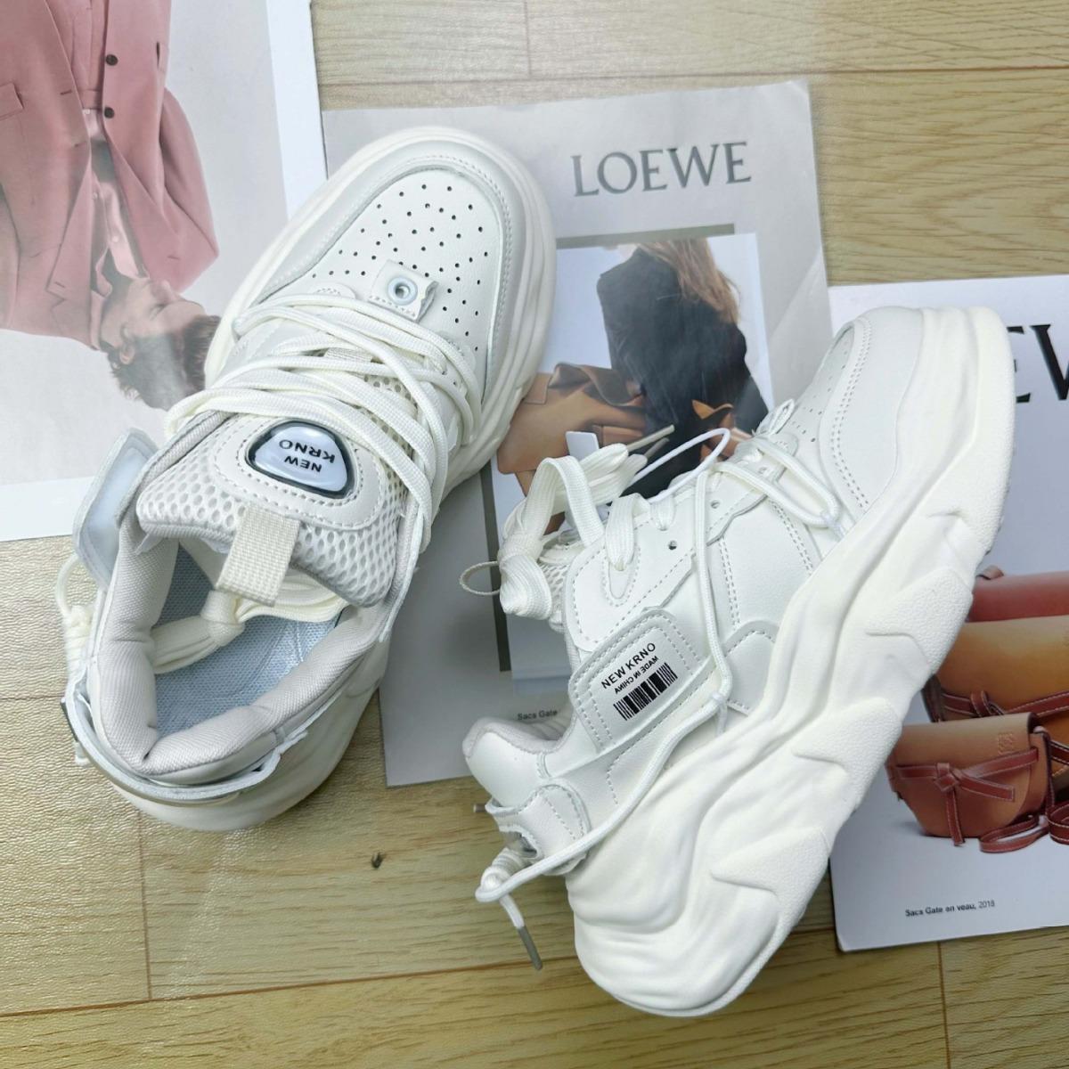 New casual platform running trend ins high street retro Hong Kong style white shoes 44
New casual platform running trend ins high street retro Hong Kong style white shoes 44