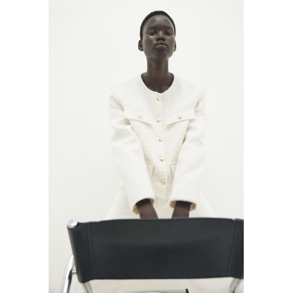 HM куртка белая
HM куртка белая