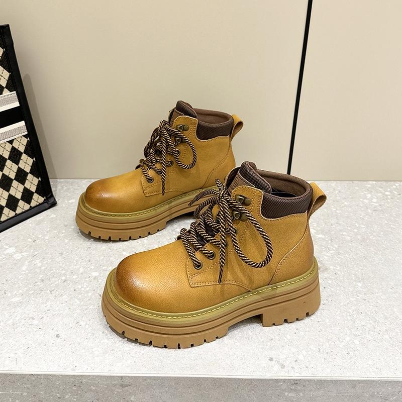 Женские ботинки, уличная обувь, походные ботинки, ботинки на толстой подошве, увеличивающие рост 40 жёлтый
Женские ботинки, уличная обувь, походные ботинки, ботинки на толстой подошве, увеличивающие рост 40 жёлтый