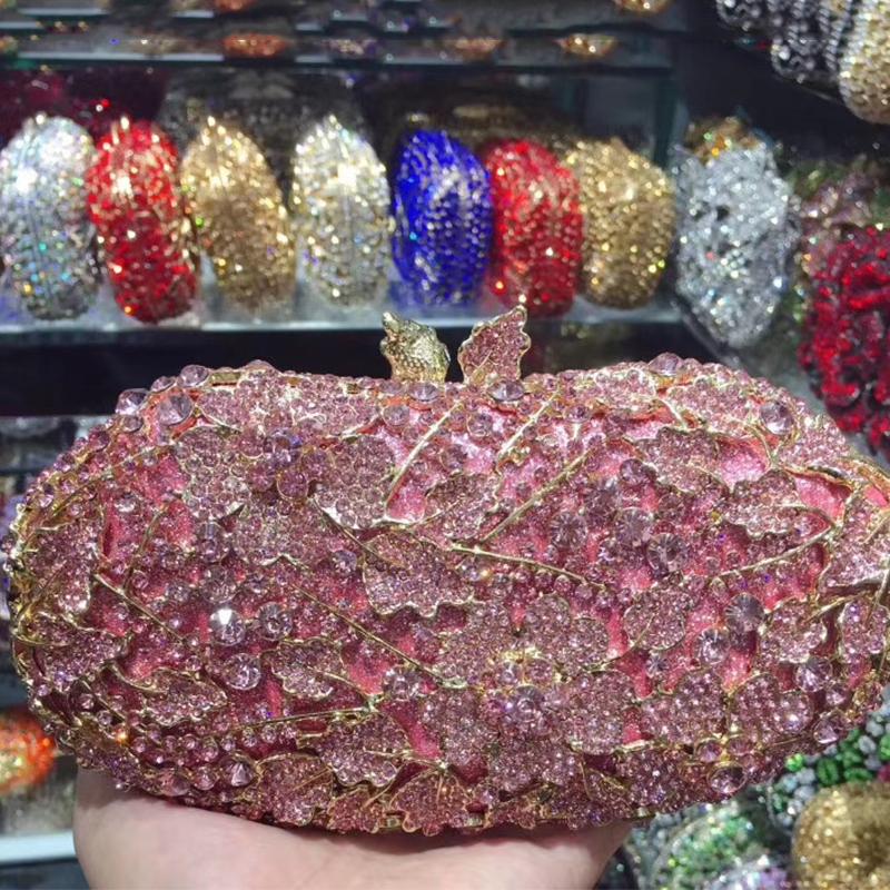 WHTUOHENG Diamond Evening Clutch For Women Crystal Phone Purse Luxury Female Rhinestone Handbags Gold Metal Pink Blue Bags 18cmX12cmX5cm розовый
WHTUOHENG Diamond Evening Clutch For Women Crystal Phone Purse Luxury Female Rhinestone Handbags Gold Metal Pink Blue Bags 18cmX12cmX5cm розовый