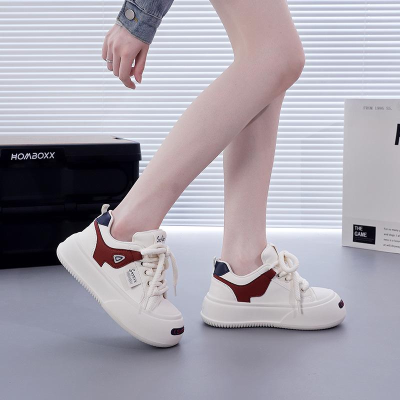 New little white shoes women s autumn platform heightening board shoes student Korean version of fashion casual shoes 35 бежевый
New little white shoes women s autumn platform heightening board shoes student Korean version of fashion casual shoes 35 бежевый