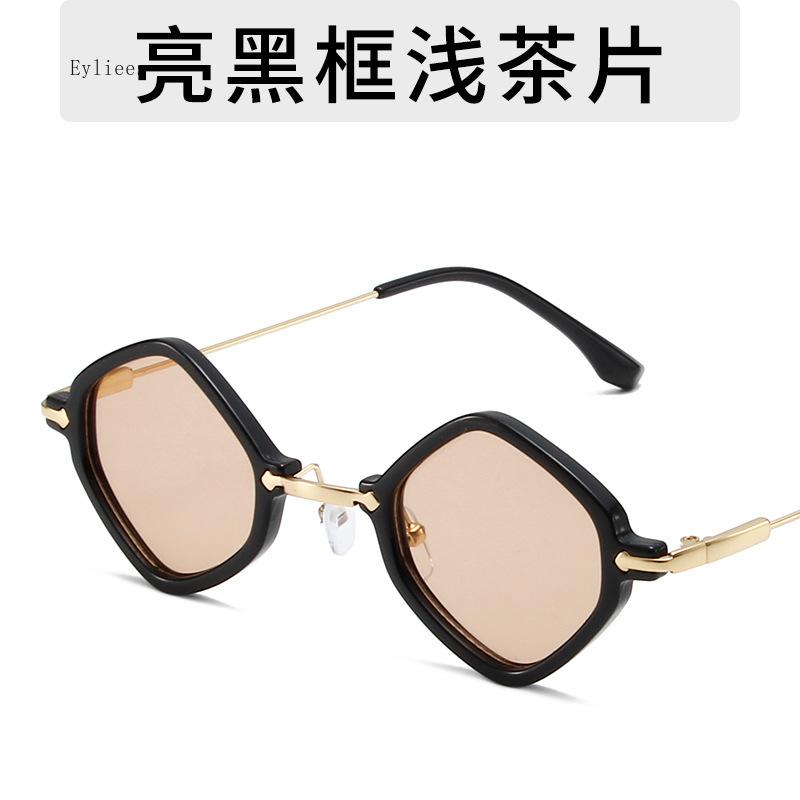 Retro Small Polygon Square Female Sunglasses Fashion Clear Ocean Gradient Lens Shades UV 400 Protection Male Trending Punk Sun Spectacles
Retro Small Polygon Square Female Sunglasses Fashion Clear Ocean Gradient Lens Shades UV 400 Protection Male Trending Punk Sun Spectacles