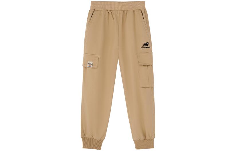 New Balance Knitted Sweatpants Khaki Kids 7TD13123-BEI 110
New Balance Knitted Sweatpants Khaki Kids 7TD13123-BEI 110