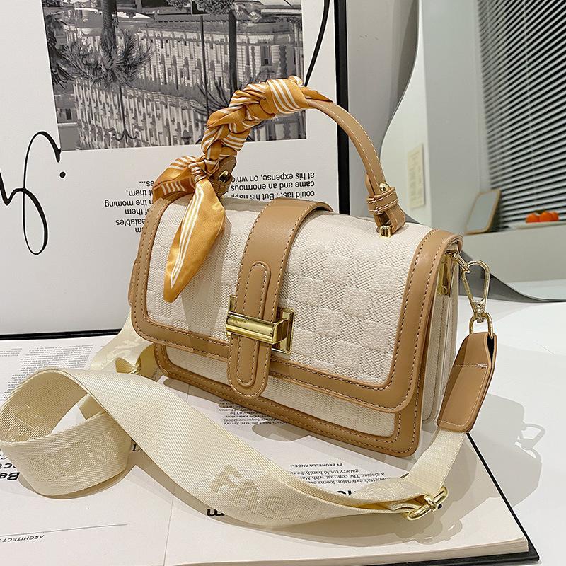 Acolchoado Sacos Crossbody Para As Mulherespequena Corrente Bolsa Pequena Bolsa De Couro Do Plutônio Bolsa De Mão Senhoras 20X13X7
Acolchoado Sacos Crossbody Para As Mulherespequena Corrente Bolsa Pequena Bolsa De Couro Do Plutônio Bolsa De Mão Senhoras 20X13X7