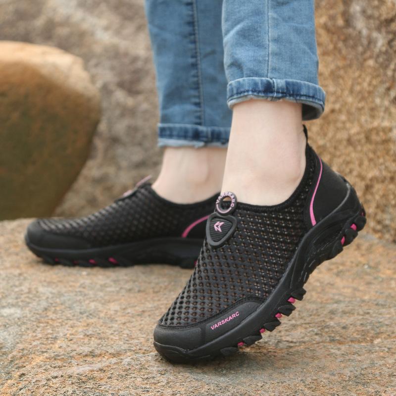 Large size spring and summer outdoor mesh mountaineering and creek walking shoes women s breathable non-slip travel one-pedal amphibious wading shoes 35 чорний
Large size spring and summer outdoor mesh mountaineering and creek walking shoes women s breathable non-slip travel one-pedal amphibious wading shoes 35 чорний