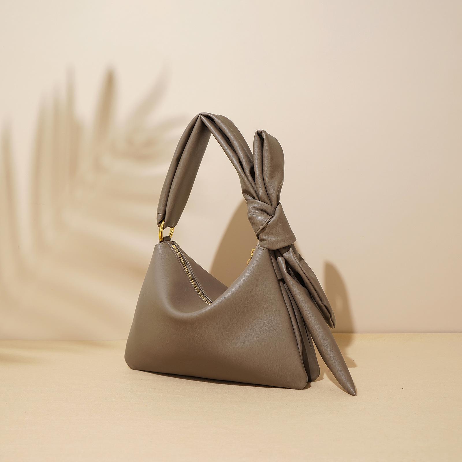 Niche кожаная высококачественная персонализированная женская сумка через плечо большой вместимости высококачественная сумка
Niche кожаная высококачественная персонализированная женская сумка через плечо большой вместимости высококачественная сумка