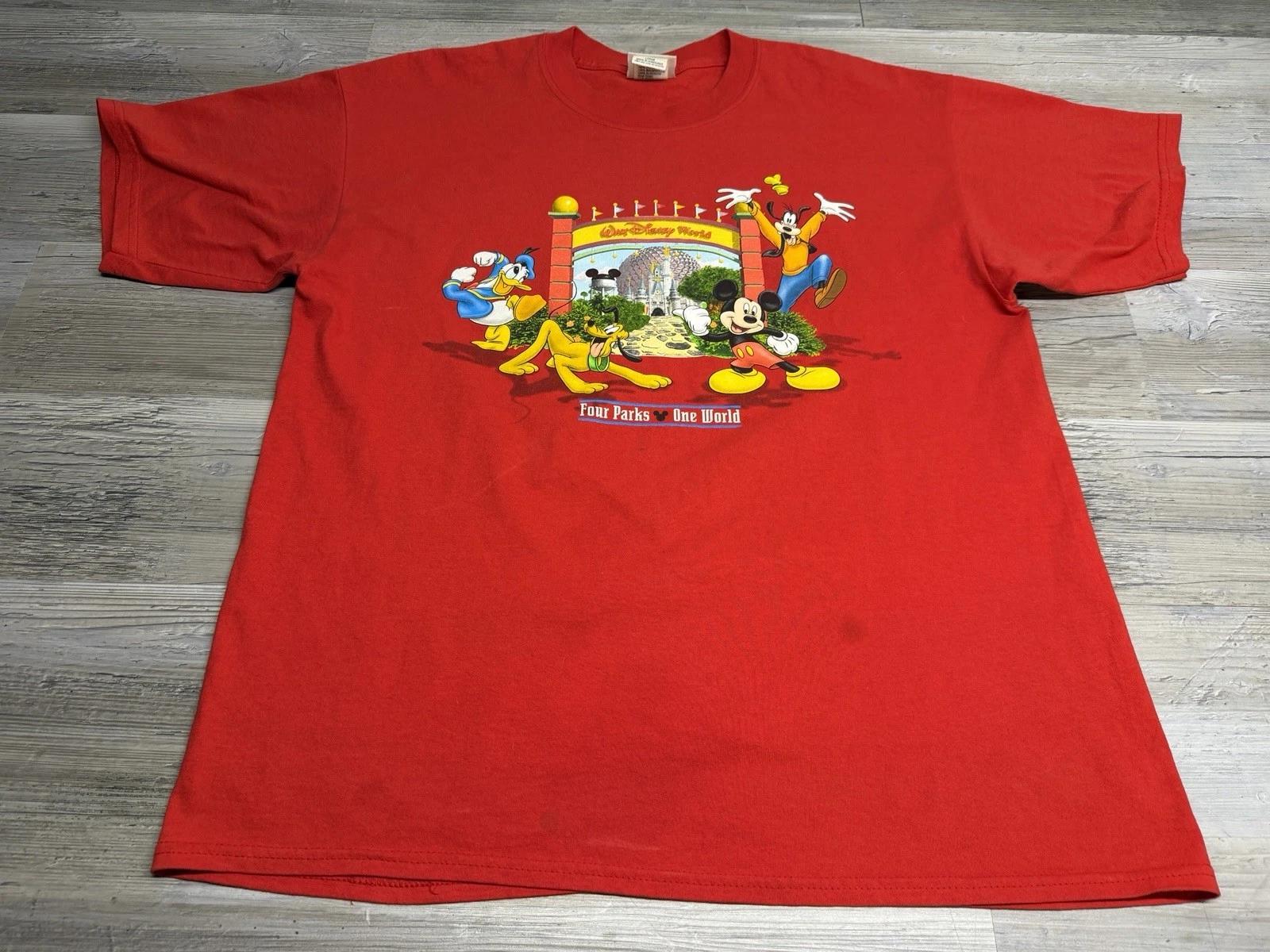 Vintage Disney World T-Shirt Four Parks One World Mickey Goofy Donald Pluto Sz L S
Vintage Disney World T-Shirt Four Parks One World Mickey Goofy Donald Pluto Sz L S