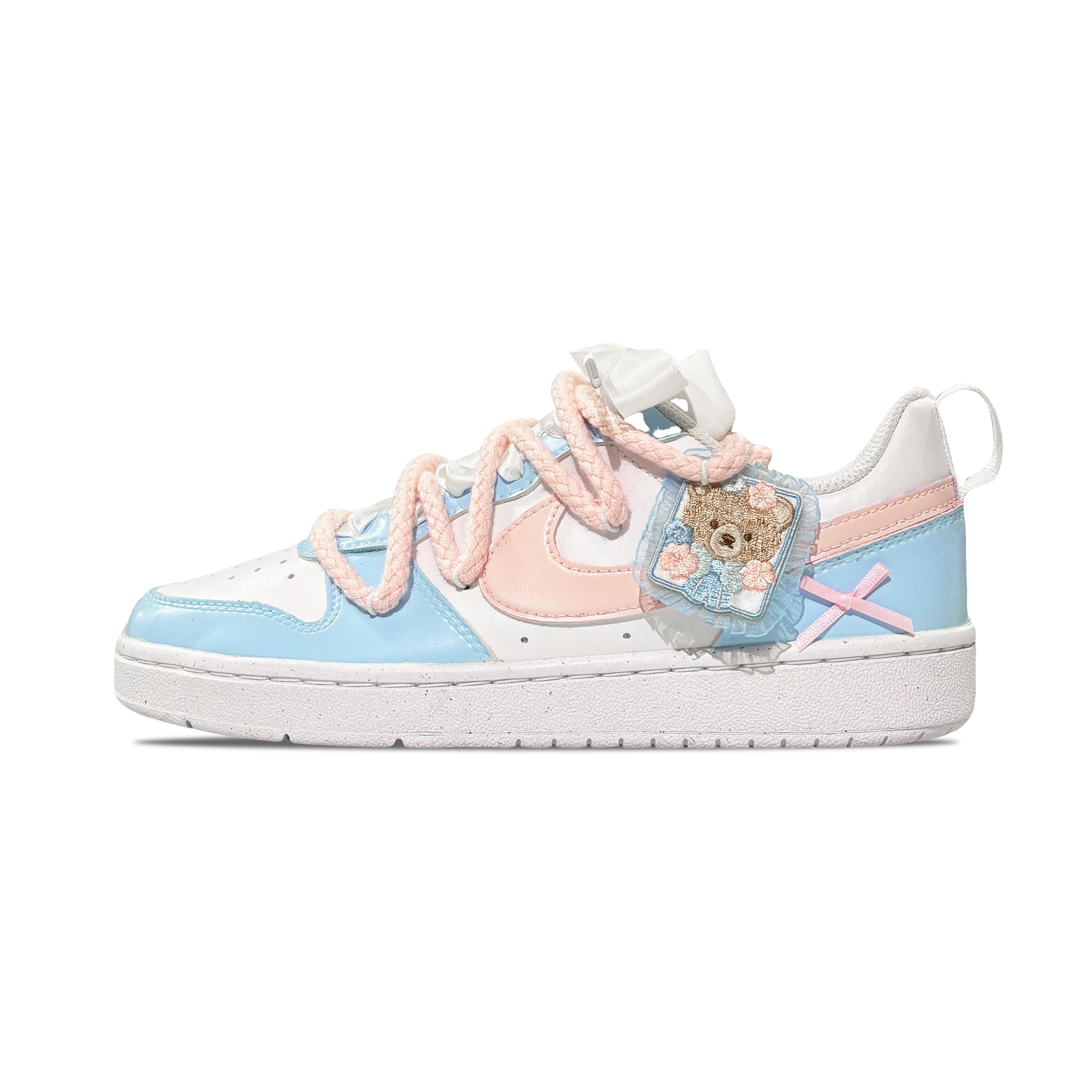 Nike Court Borough Low top Skateboard Shoes GS Light Blue BQ5448-100(Team49-) 38.5
Nike Court Borough Low top Skateboard Shoes GS Light Blue BQ5448-100(Team49-) 38.5