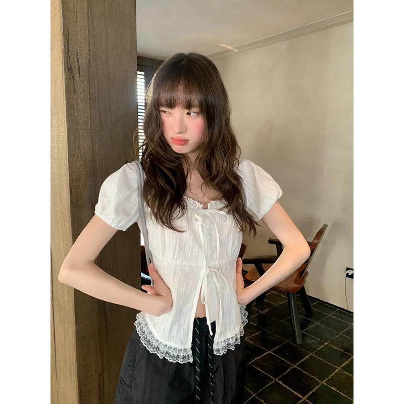Sweet Style Lace-trimmed Short-sleeved Shirt for Women Summer Style French Blouse Unique Design and Chic Top L білий
Sweet Style Lace-trimmed Short-sleeved Shirt for Women Summer Style French Blouse Unique Design and Chic Top L білий