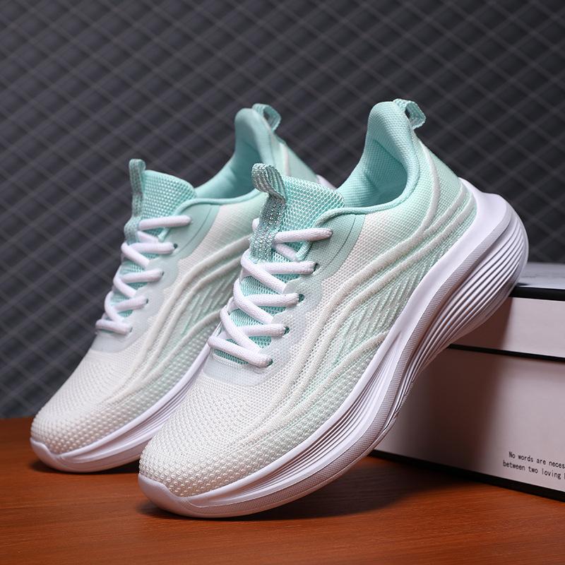 New sports shoes men s couple s lightweight fly-woven running shoes soft-soled walking shoes women s travel shoes 35
New sports shoes men s couple s lightweight fly-woven running shoes soft-soled walking shoes women s travel shoes 35