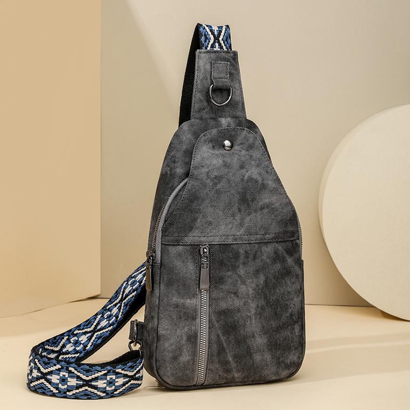 PU Leather Shoulder Messenger Bag for Women Vintage Fashion Popular Female Shoulder Chest Bag Simple Outdoor Crossbody Purse 16cm5cm29cm
PU Leather Shoulder Messenger Bag for Women Vintage Fashion Popular Female Shoulder Chest Bag Simple Outdoor Crossbody Purse 16cm5cm29cm