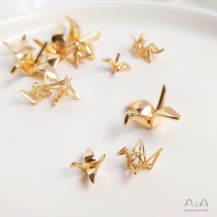 14K Gold-Filled Color-Preserving 3D Origami Crane Pendant Earrings Charm Small Origami Crane 10*12.8mm - 1 Piece
14K Gold-Filled Color-Preserving 3D Origami Crane Pendant Earrings Charm Small Origami Crane 10*12.8mm - 1 Piece