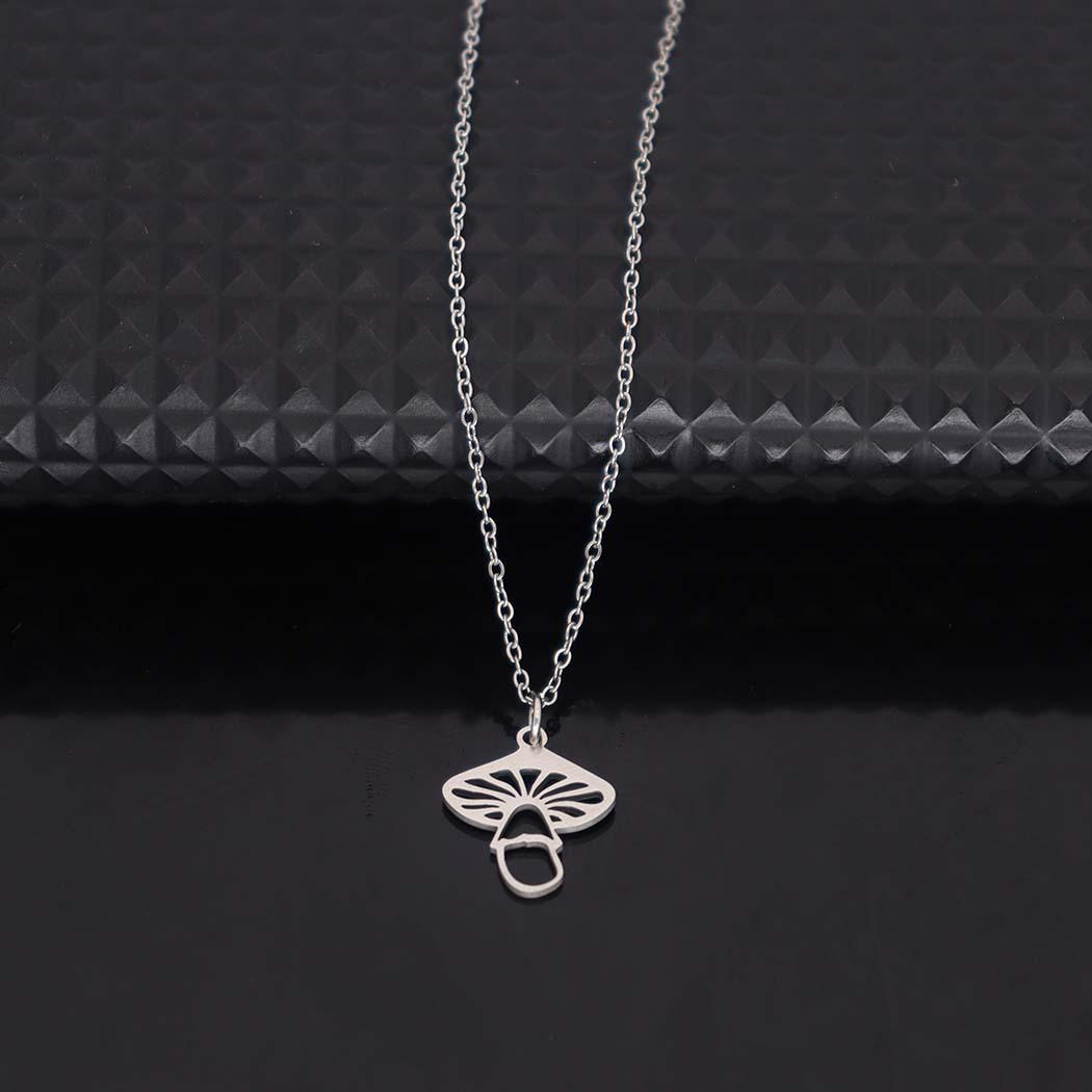 Elegant Stainless Steel Mushroom Pendant Necklace - Versatile Hollow Clavicle Chain Jewelry серебряный
Elegant Stainless Steel Mushroom Pendant Necklace - Versatile Hollow Clavicle Chain Jewelry серебряный