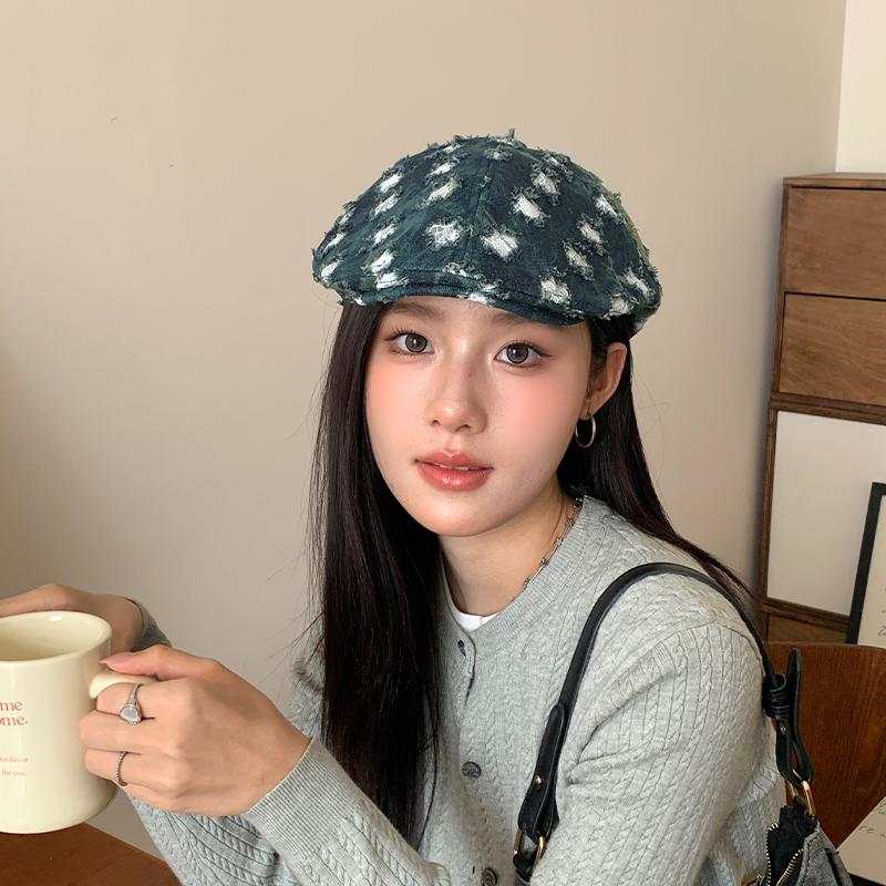 Denim old hole forward hat women s retro big head circumference temperament beret versatile fashion cap Adult (55-58cm) світло-синій колір
Denim old hole forward hat women s retro big head circumference temperament beret versatile fashion cap Adult (55-58cm) світло-синій колір