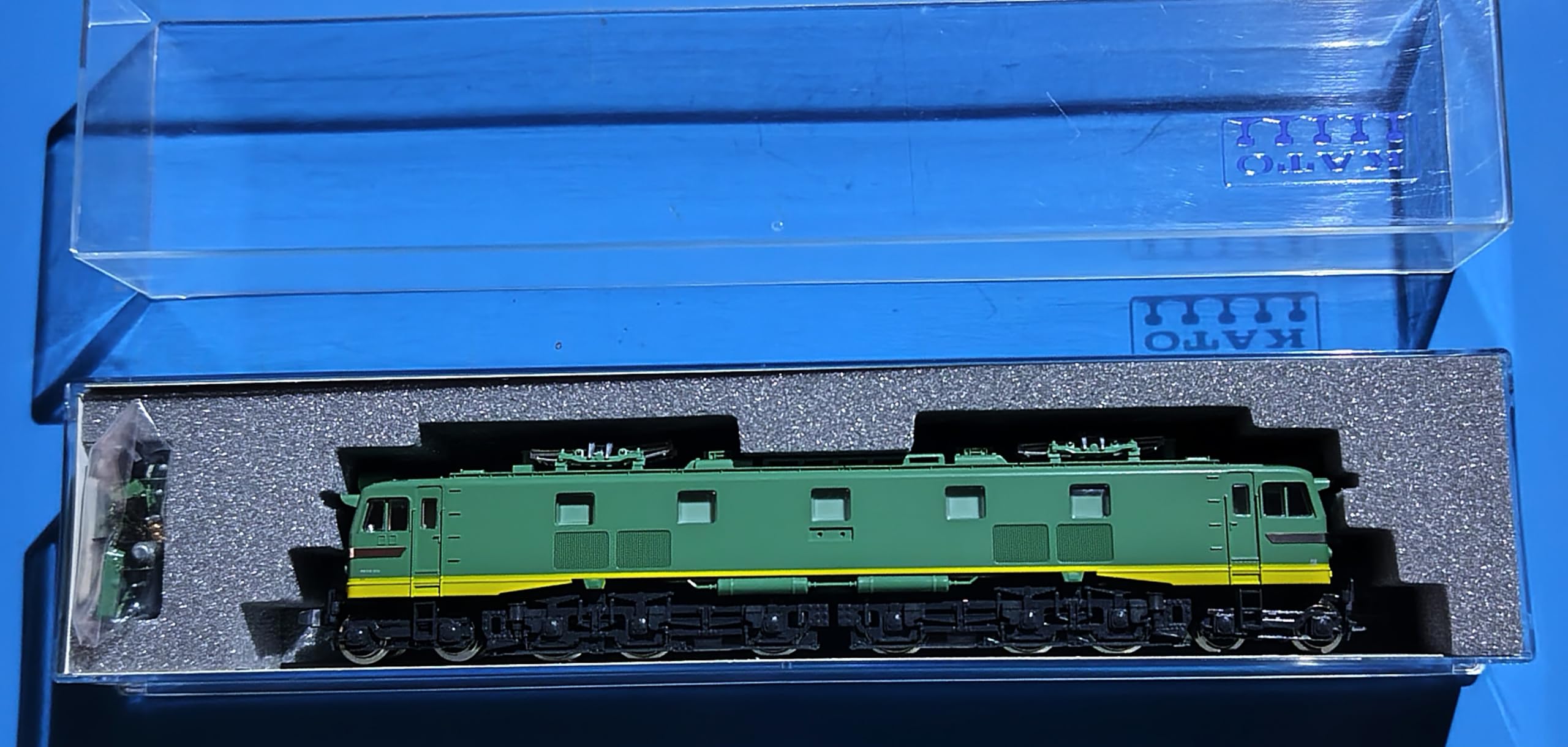 KATO N Gauge EF58 Early Type Большое окно с Hisashi Ao Daisho 3048 Железнодорожная модель электровоза
KATO N Gauge EF58 Early Type Большое окно с Hisashi Ao Daisho 3048 Железнодорожная модель электровоза