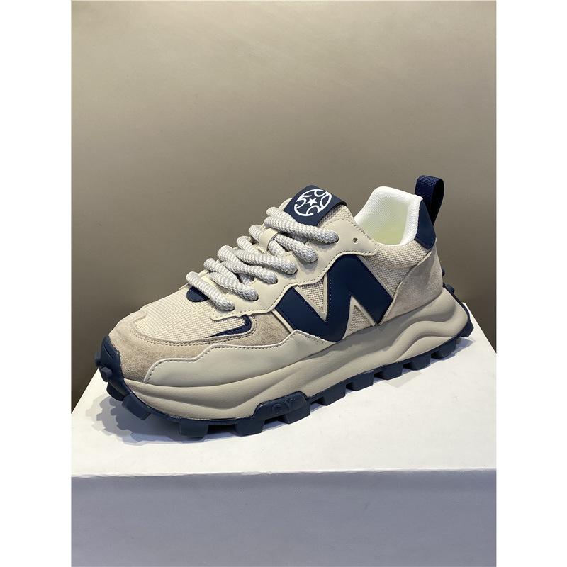 Spring and summer new high-density mesh comfortable platform sneakers 38 standard sneaker size
Spring and summer new high-density mesh comfortable platform sneakers 38 standard sneaker size