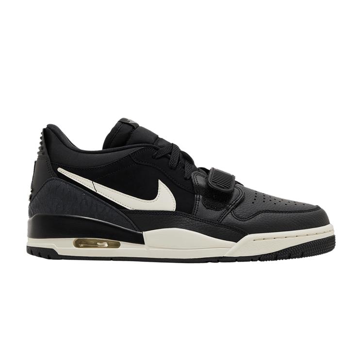 Jordan Legacy 312 Low Black Phantom 47.5
Jordan Legacy 312 Low Black Phantom 47.5