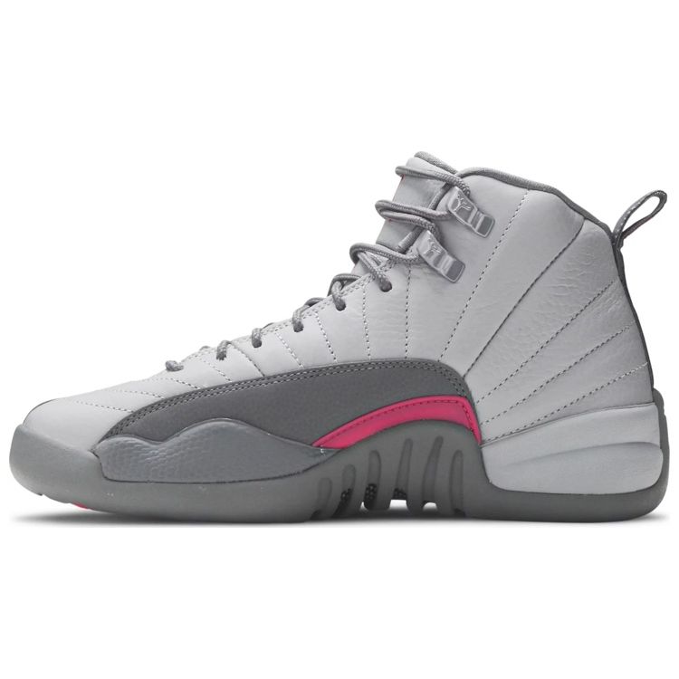 Детские кроссовки Air Jordan 12 Retro GG Vivid Pink Grey Wolf-Grey Vivid-Pink-Cool-Grey 510815-029
Детские кроссовки Air Jordan 12 Retro GG Vivid Pink Grey Wolf-Grey Vivid-Pink-Cool-Grey 510815-029