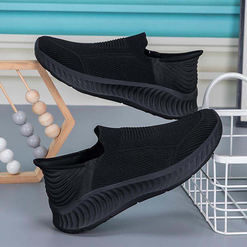 Men s shoes, sports shoes, men s summer breathable casual socks, trendy shoes, men s one-pedal soft-soled non-slip travel net shoes 45
Men s shoes, sports shoes, men s summer breathable casual socks, trendy shoes, men s one-pedal soft-soled non-slip travel net shoes 45