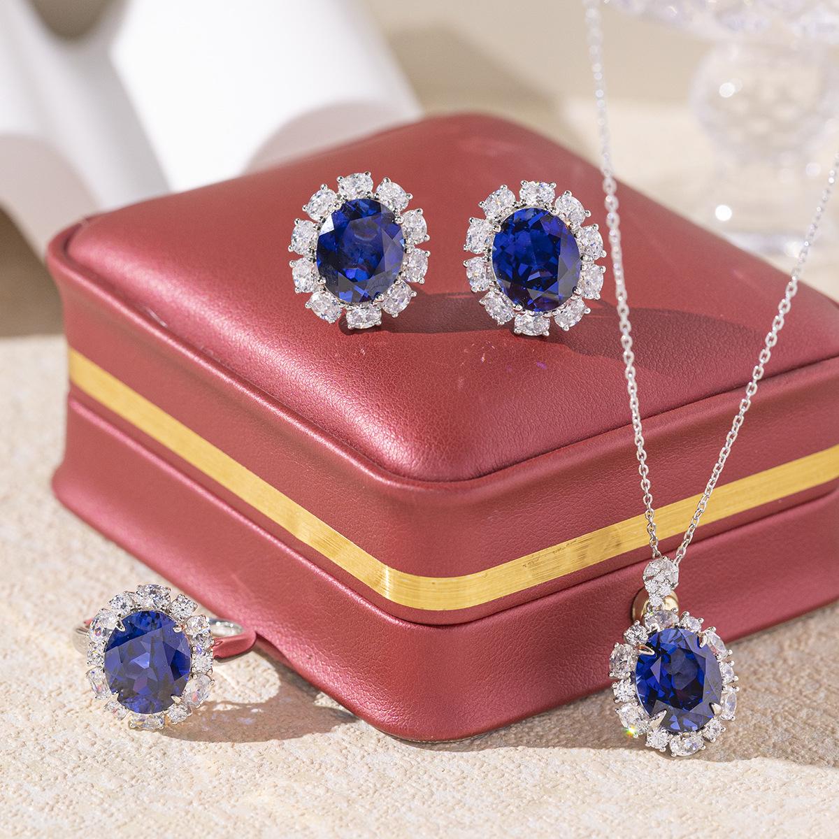 2025 Yuntong 925 Silver Lab-Grown Blue Sapphire & Diamond Pendant Necklace for Women, European & American Style. US Size 5
2025 Yuntong 925 Silver Lab-Grown Blue Sapphire & Diamond Pendant Necklace for Women, European & American Style. US Size 5