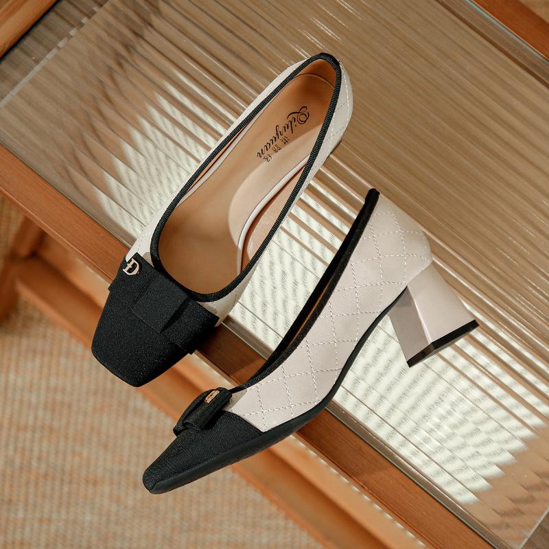 Туфли-лодочки Xiaoxiangfeng 2025 новые женские туфли в цветовой гамме ретро квадратный носок высокий каблук толстый каблук весна-осень французские туфли на среднем каблуке 34
Туфли-лодочки Xiaoxiangfeng 2025 новые женские туфли в цветовой гамме ретро квадратный носок высокий каблук толстый каблук весна-осень французские туфли на среднем каблуке 34