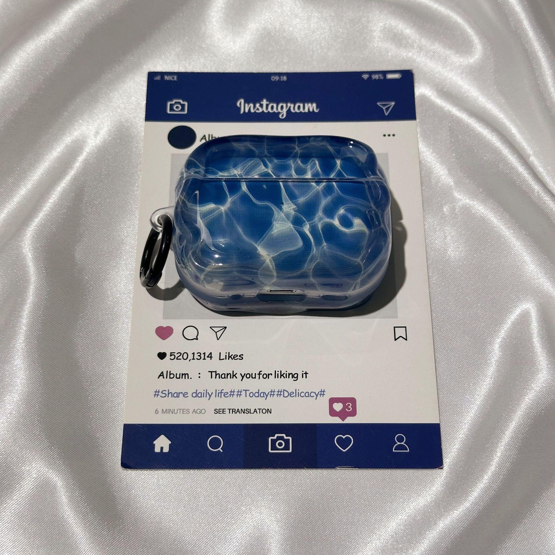 Fashionable Simple Transparent Water Ripple Pattern Various Colors with Black Rings Earphone Case Suitable for AirPods Pro3 Pro2 1 2 3 4 Pro for AirPods 1 or 2 синий
Fashionable Simple Transparent Water Ripple Pattern Various Colors with Black Rings Earphone Case Suitable for AirPods Pro3 Pro2 1 2 3 4 Pro for AirPods 1 or 2 синий