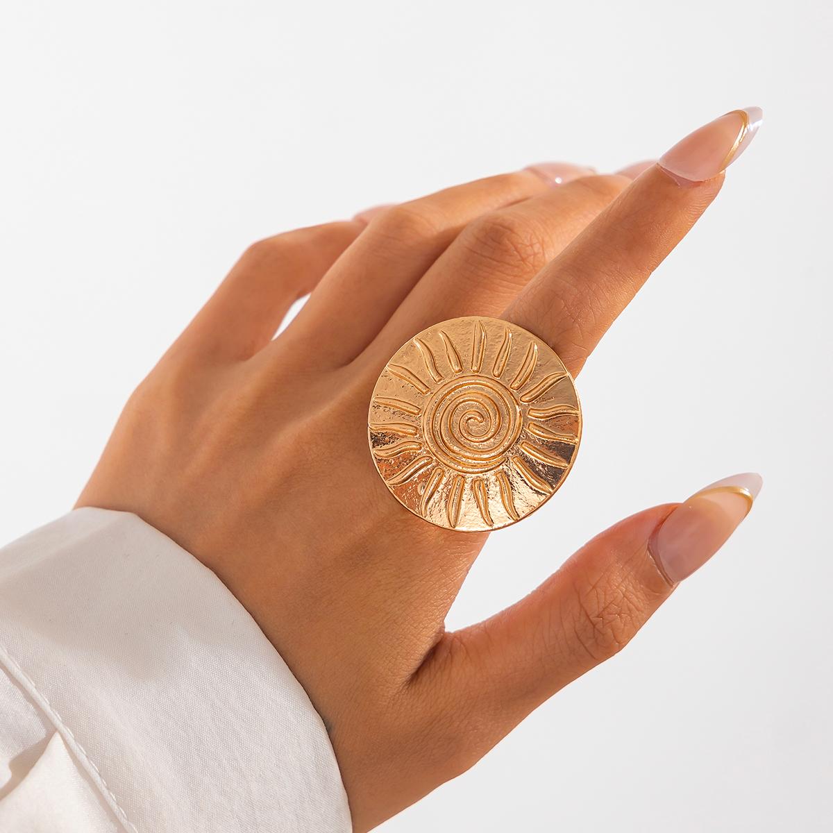 Ingemark Exaggerated Large Sunflower Round Metal Stud Earring Women 2025 Trend Punk Open Adjustable Finger Ring Jewelry Anillos
Ingemark Exaggerated Large Sunflower Round Metal Stud Earring Women 2025 Trend Punk Open Adjustable Finger Ring Jewelry Anillos